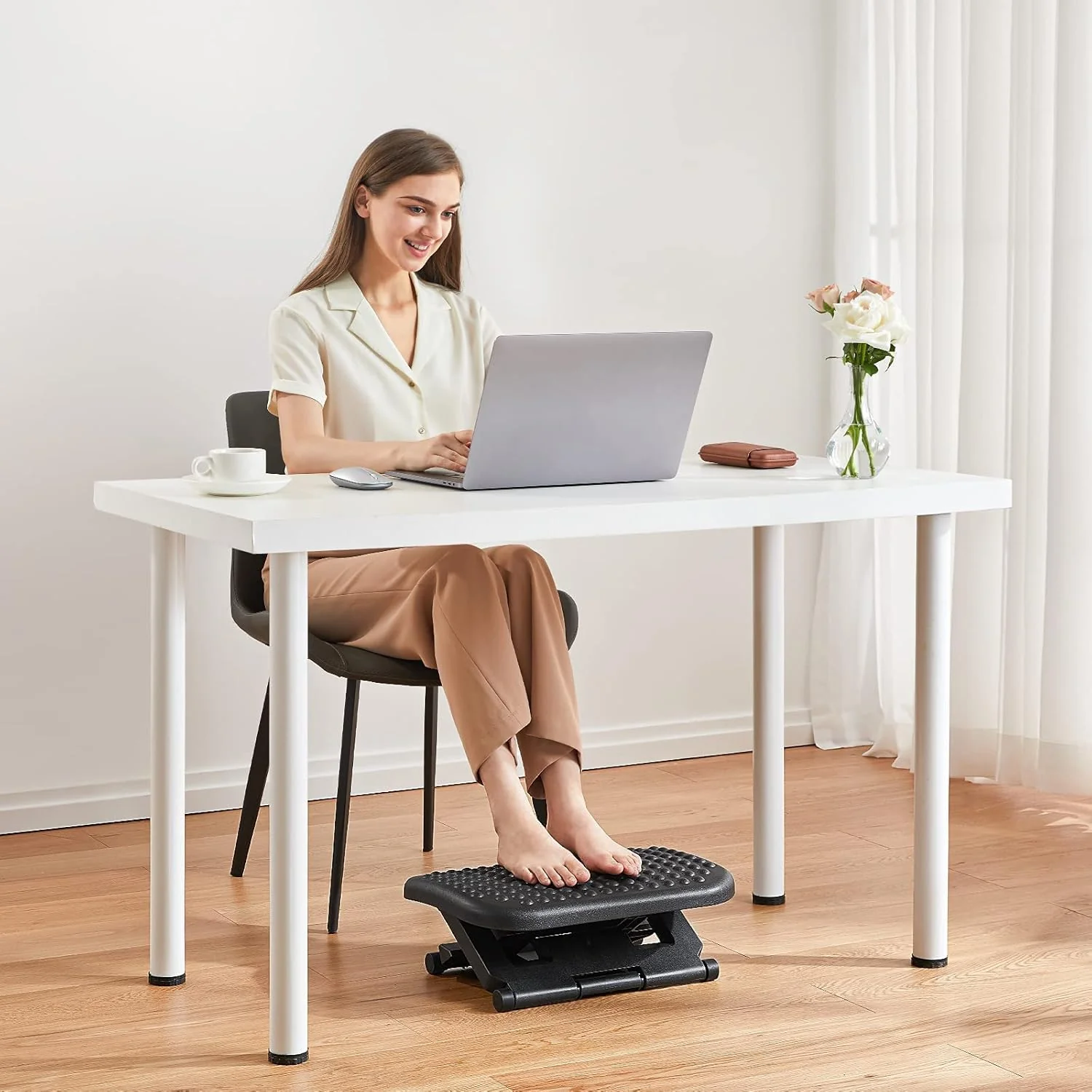 Adjustable Under Desk Footrest - Image 3