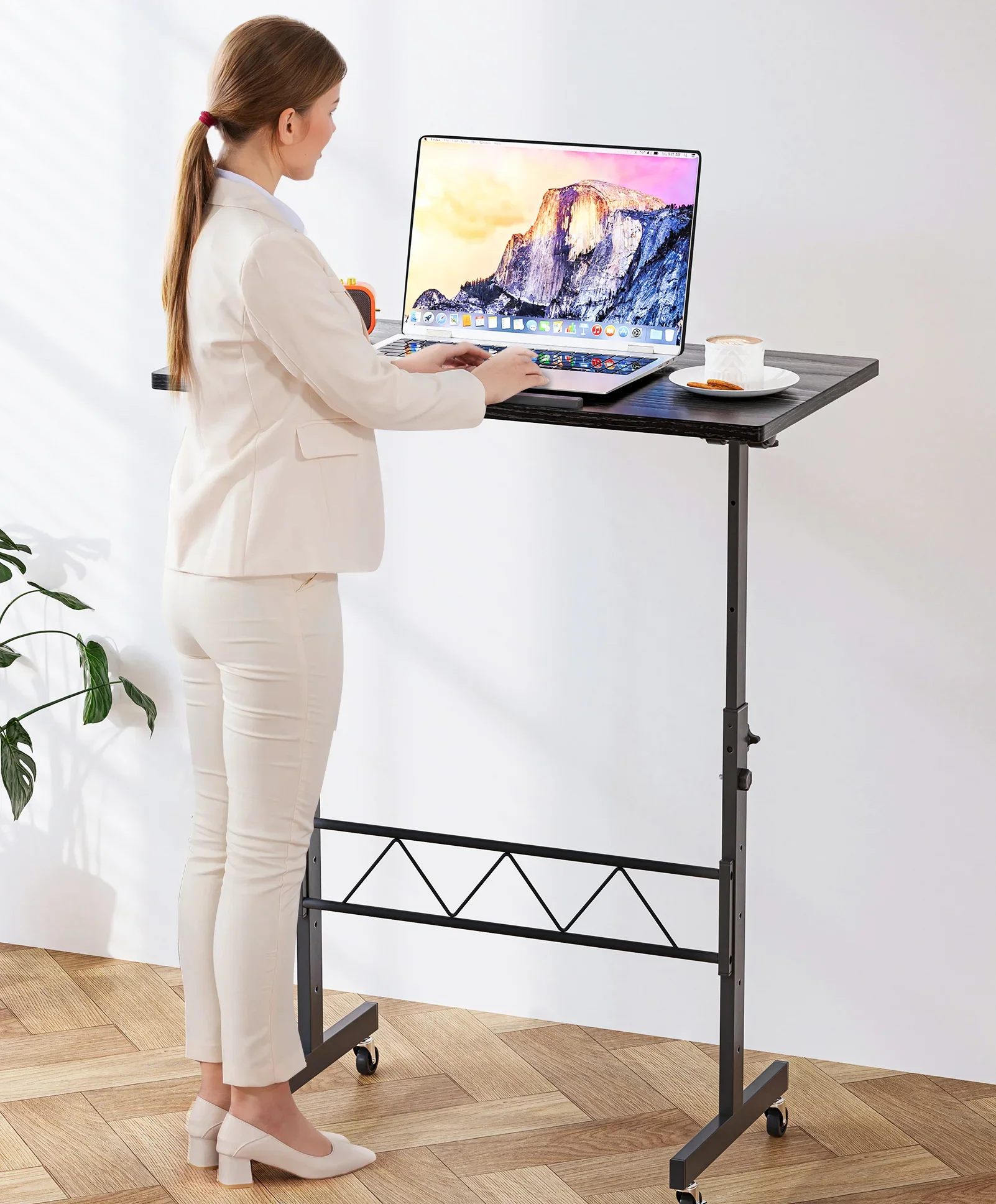 Adjustable Overbed Table DH005 - Image 17