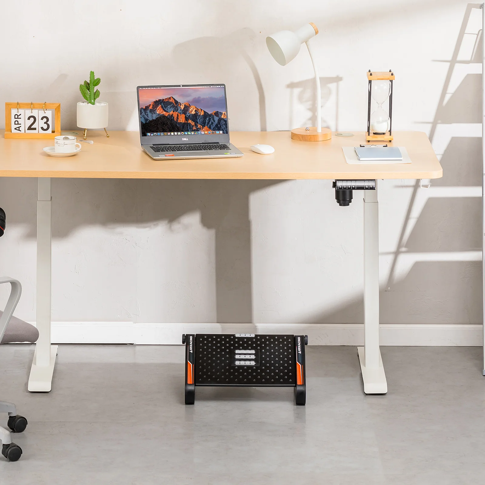 Adjustable Ergonomic Under Desk Footrest - Image 8